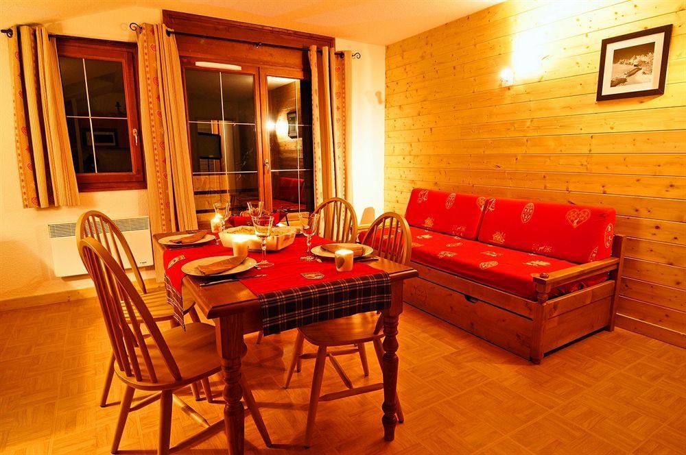 Residence Nemea Les Chalets Des Evettes ฟลูเมต์ ภายนอก รูปภาพ