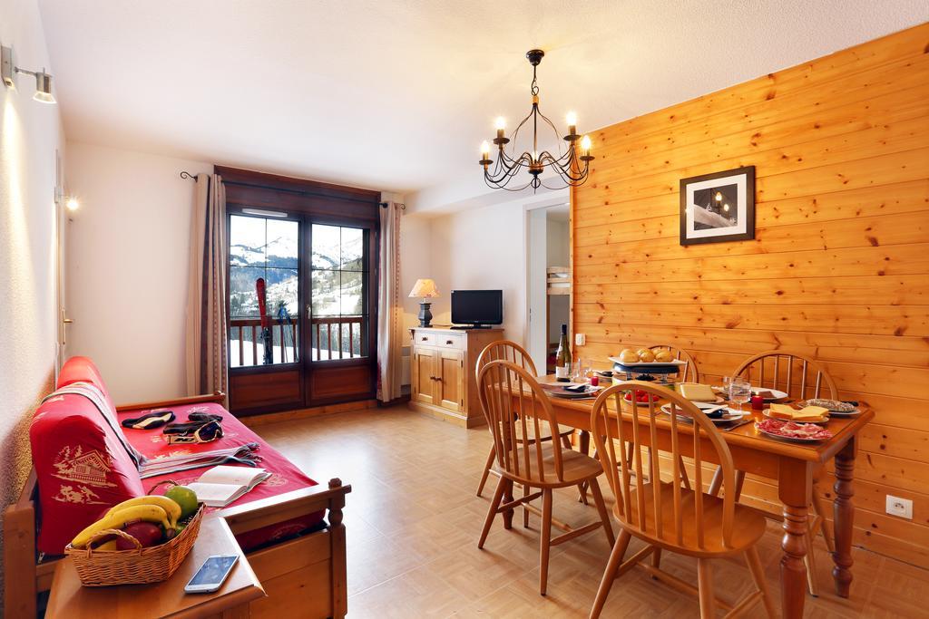 Residence Nemea Les Chalets Des Evettes ฟลูเมต์ ภายนอก รูปภาพ
