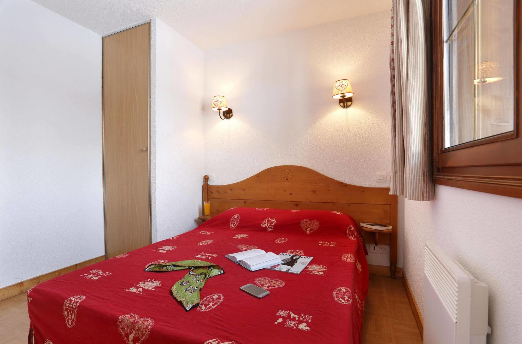 Residence Nemea Les Chalets Des Evettes ฟลูเมต์ ภายนอก รูปภาพ