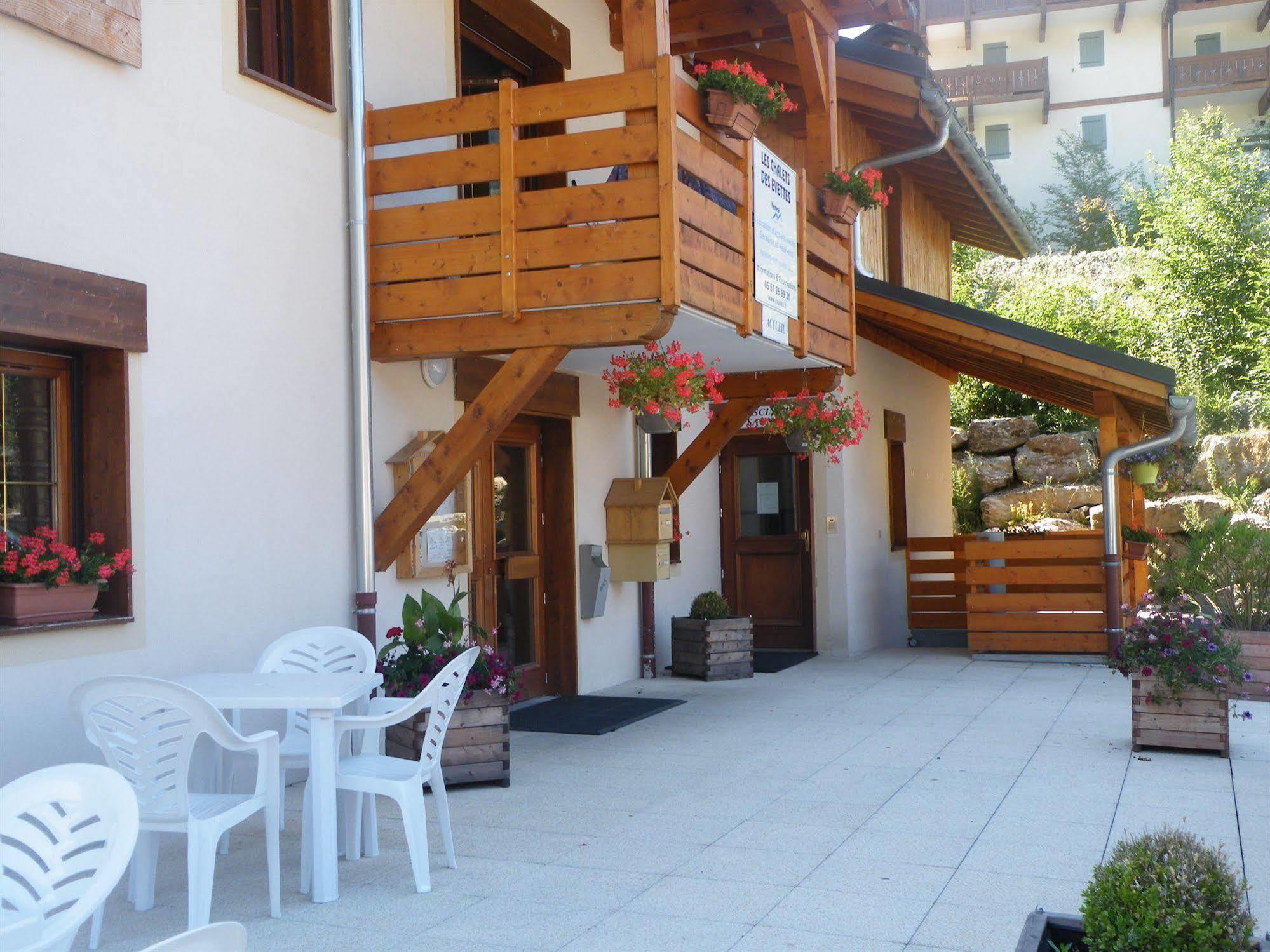 Residence Nemea Les Chalets Des Evettes ฟลูเมต์ ภายนอก รูปภาพ